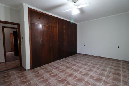Casa para alugar com 241m², 6 quartos e 4 vagasQuarto 4