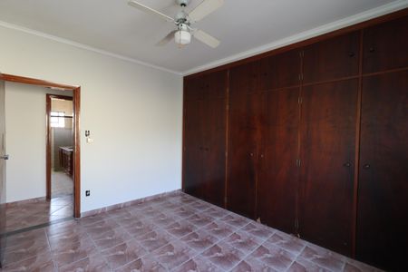 Casa para alugar com 241m², 6 quartos e 4 vagasQuarto 3