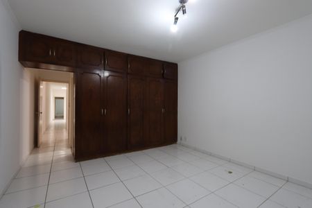 Casa para alugar com 200m², 4 quartos e 2 vagasSuíte 1