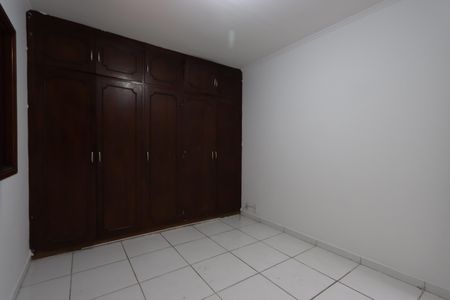 Casa para alugar com 200m², 4 quartos e 2 vagasQuarto 2