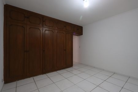 Casa para alugar com 200m², 4 quartos e 2 vagasSuíte 2