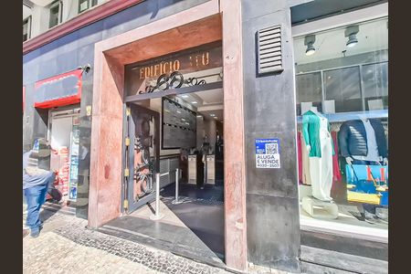 Studio à venda com 32m², 1 quarto e sem vagaFachada