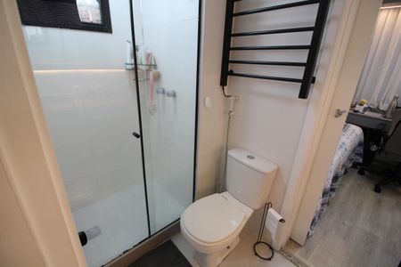 Apartamento à venda com 112m², 3 quartos e 1 vagaBanheiro da Suíte 1 e 2