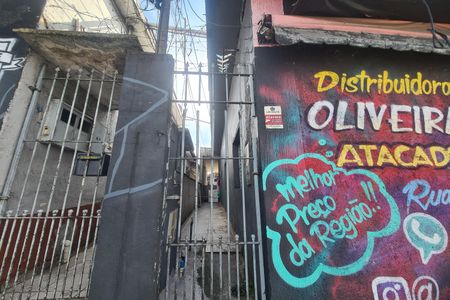 Casa para alugar com 50m², 1 quarto e 1 vaga Casa para alugar com 50m², 1 quarto e 1 vagaEntrada