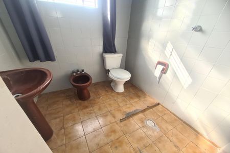 Casa para alugar com 50m², 1 quarto e 1 vaga Casa para alugar com 50m², 1 quarto e 1 vagaBanheiro Social