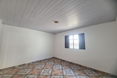Casa para alugar com 50m², 1 quarto e 1 vaga Casa para alugar com 50m², 1 quarto e 1 vagaQuarto