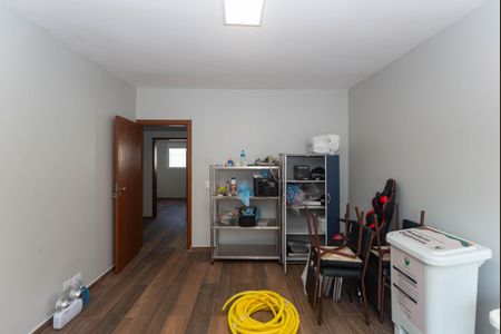 Casa para alugar com 220m², 3 quartos e 3 vagasQuarto 1 Suíte