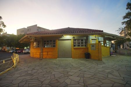 Apartamento para alugar com 88m², 2 quartos e sem vagaÁrea comum - Salão de festas