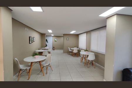Apartamento para alugar com 46m², 2 quartos e 1 vagaÁrea comum - Salão de Festas