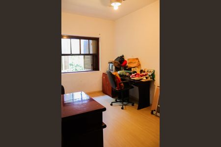 Casa para alugar com 2000m², 3 quartos e 10 vagas Casa para alugar com 2000m², 3 quartos e 10 vagasQuarto 3