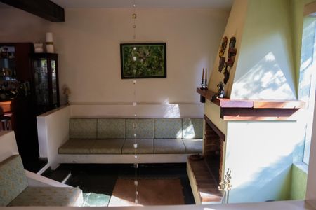 Casa para alugar com 2000m², 3 quartos e 10 vagas Casa para alugar com 2000m², 3 quartos e 10 vagasSala