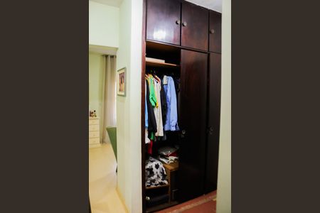 Casa para alugar com 2000m², 3 quartos e 10 vagas Casa para alugar com 2000m², 3 quartos e 10 vagasCloset da Suíte