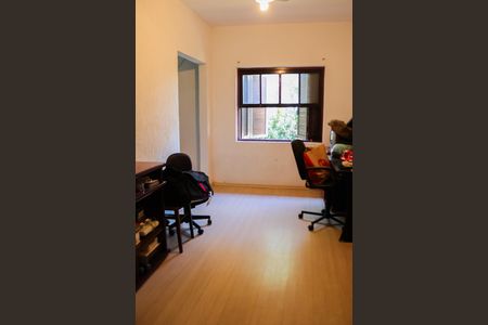 Casa para alugar com 2000m², 3 quartos e 10 vagas Casa para alugar com 2000m², 3 quartos e 10 vagasQuarto 3