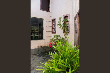 Casa para alugar com 2000m², 3 quartos e 10 vagas Casa para alugar com 2000m², 3 quartos e 10 vagasÁrea comum