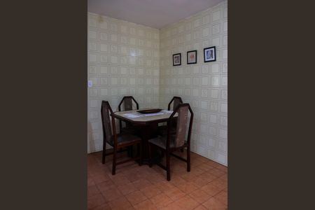 Casa para alugar com 2000m², 3 quartos e 10 vagas Casa para alugar com 2000m², 3 quartos e 10 vagasCopa