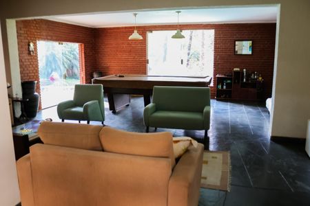 Casa para alugar com 2000m², 3 quartos e 10 vagas Casa para alugar com 2000m², 3 quartos e 10 vagasSala