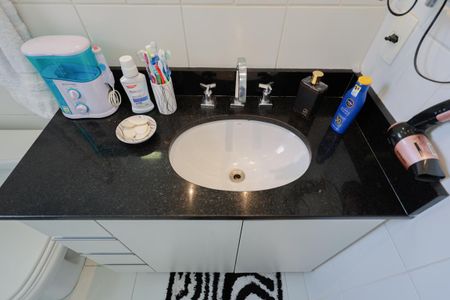 Apartamento à venda com 109m², 2 quartos e 2 vagas Apartamento à venda com 109m², 2 quartos e 2 vagasBanheiro da Suíte 1