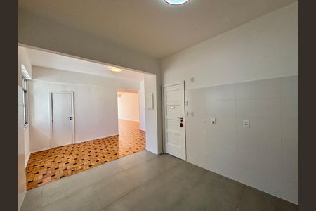 Apartamento à venda com 154m², 3 quartos e 1 vaga Apartamento à venda com 154m², 3 quartos e 1 vagaCozinha