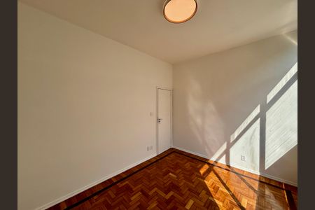 Apartamento à venda com 154m², 3 quartos e 1 vaga Apartamento à venda com 154m², 3 quartos e 1 vagaQuarto 1