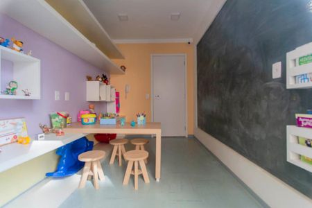 Apartamento à venda com 40m², 2 quartos e 1 vaga Apartamento à venda com 40m², 2 quartos e 1 vagaÁrea Comum - Brinquedoteca