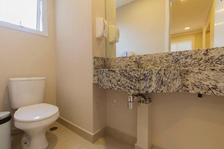 Apartamento à venda com 40m², 2 quartos e 1 vaga Apartamento à venda com 40m², 2 quartos e 1 vagaÁrea Comum - Lavabo Salão de Festas