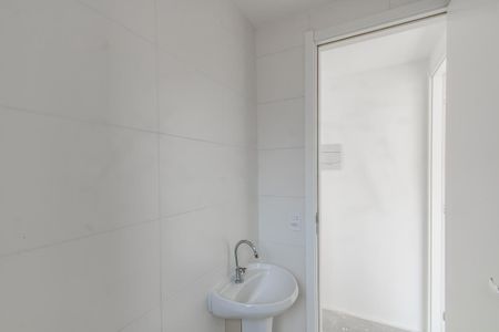 Apartamento à venda com 40m², 2 quartos e 1 vaga Apartamento à venda com 40m², 2 quartos e 1 vagaBanheiro