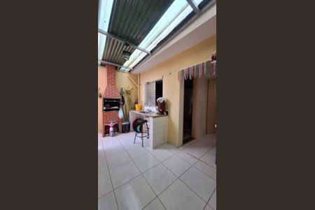 Casa à venda com 144m², 3 quartos e 2 vagas