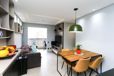 Apartamento à venda com 63m², 3 quartos e 2 vagasSala