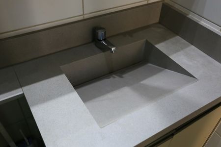 Apartamento à venda com 63m², 3 quartos e 2 vagasBanheiro da Suíte