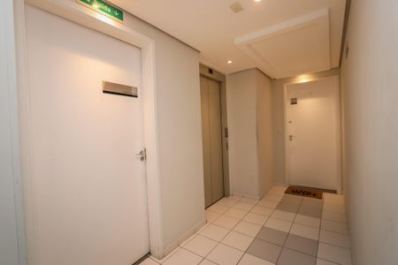 Apartamento à venda com 48m², 1 quarto e 1 vagaHall Social