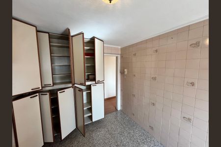 Apartamento para alugar com 61m², 2 quartos e 1 vagaCozinha