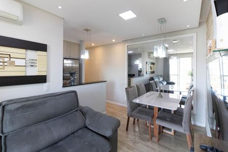 Apartamento à venda com 56m², 2 quartos e 1 vagaSala