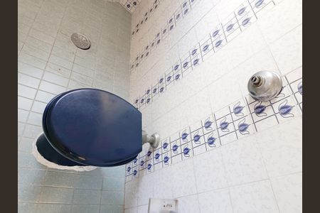 Casa à venda com 231m², 3 quartos e 4 vagas Casa à venda com 231m², 3 quartos e 4 vagasBanheiro da Suíte 2