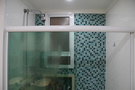 Apartamento à venda com 87m², 2 quartos e 2 vagasBanheiro da Suíte