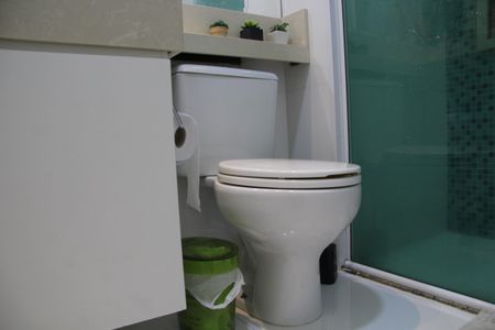 Apartamento à venda com 87m², 2 quartos e 2 vagasBanheiro da Suíte