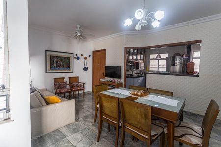Sala de apartamento para alugar com 3 quartos, 84m² em Santa Efigênia, Belo Horizonte