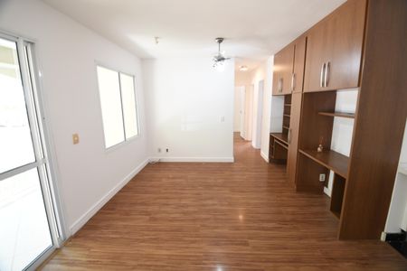 Apartamento à venda com 84m², 3 quartos e 1 vagaSala