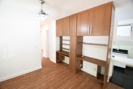Sala de apartamento à venda com 3 quartos, 84m² em Loteamento Center Santa Genebra, Campinas