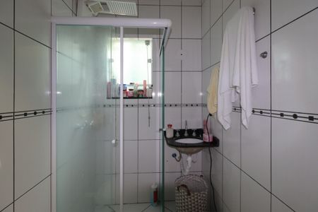 Apartamento à venda com 200m², 4 quartos e 3 vagasBanheiro Social