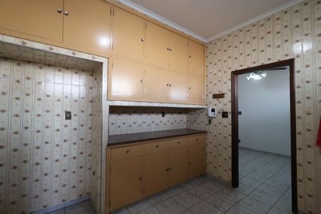 Casa para alugar com 262m², 5 quartos e 5 vagasCozinha