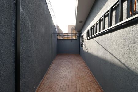 Casa para alugar com 262m², 5 quartos e 5 vagasCorredor