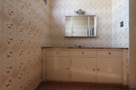 Casa para alugar com 262m², 5 quartos e 5 vagasBanheiro da Suíte