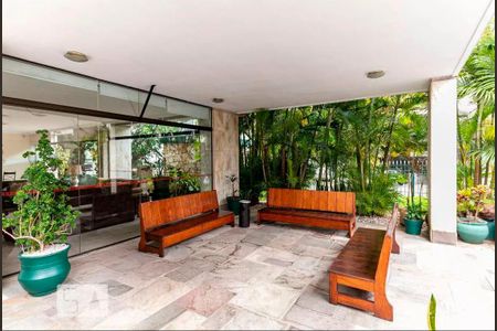 Apartamento à venda com 115m², 3 quartos e 1 vaga Apartamento à venda com 115m², 3 quartos e 1 vagaÁrea comum