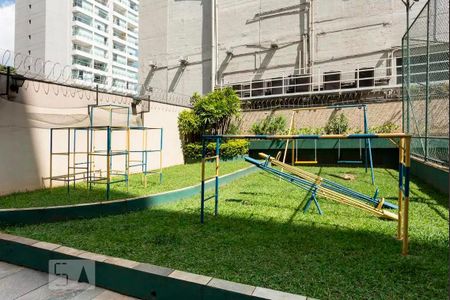Apartamento à venda com 115m², 3 quartos e 1 vaga Apartamento à venda com 115m², 3 quartos e 1 vagaÁrea comum - Playground