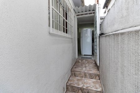 Casa à venda com 150m², 2 quartos e 4 vagas Casa à venda com 150m², 2 quartos e 4 vagasEntrada