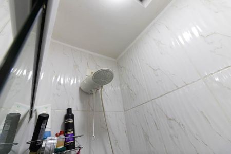 Casa à venda com 150m², 2 quartos e 4 vagas Casa à venda com 150m², 2 quartos e 4 vagasBanheiro da Suíte