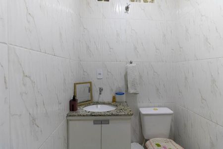 Casa à venda com 150m², 2 quartos e 4 vagas Casa à venda com 150m², 2 quartos e 4 vagasLavabo