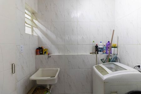 Casa à venda com 150m², 2 quartos e 4 vagas Casa à venda com 150m², 2 quartos e 4 vagasÁrea de Serviço