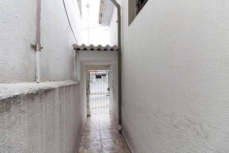Casa à venda com 150m², 2 quartos e 4 vagas Casa à venda com 150m², 2 quartos e 4 vagasEntrada