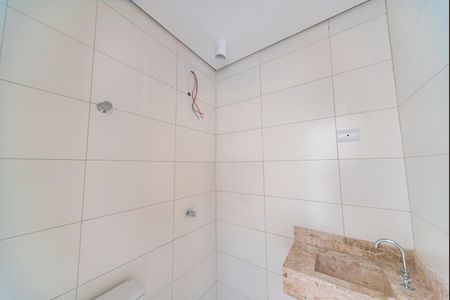 Apartamento à venda com 58m², 2 quartos e 1 vagaBanheiro Social